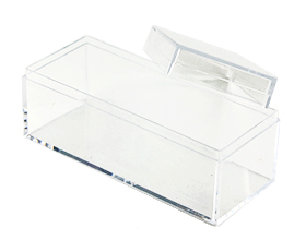 Petite boite plexiglas rectangle contenant à dragées